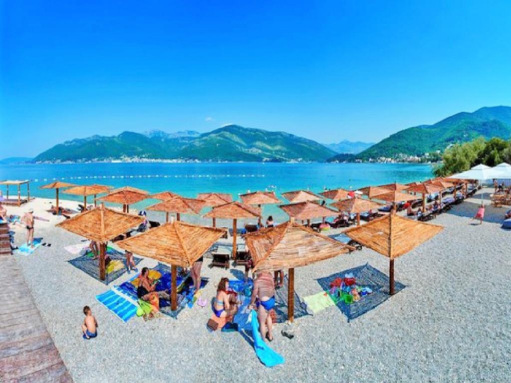 Villa Lastva Apartments Tivat Exterior photo